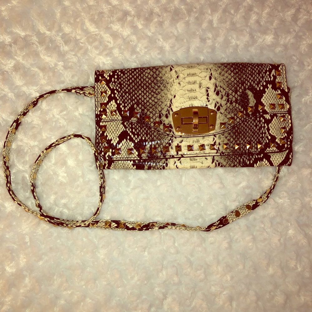 Snake patterned purse